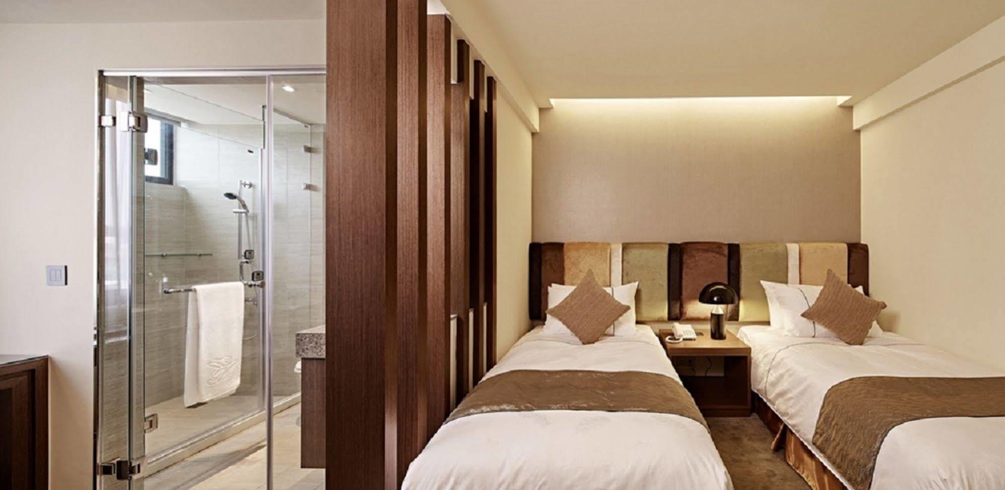 Hotel Sukimi Đài Nam Ngoại thất bức ảnh