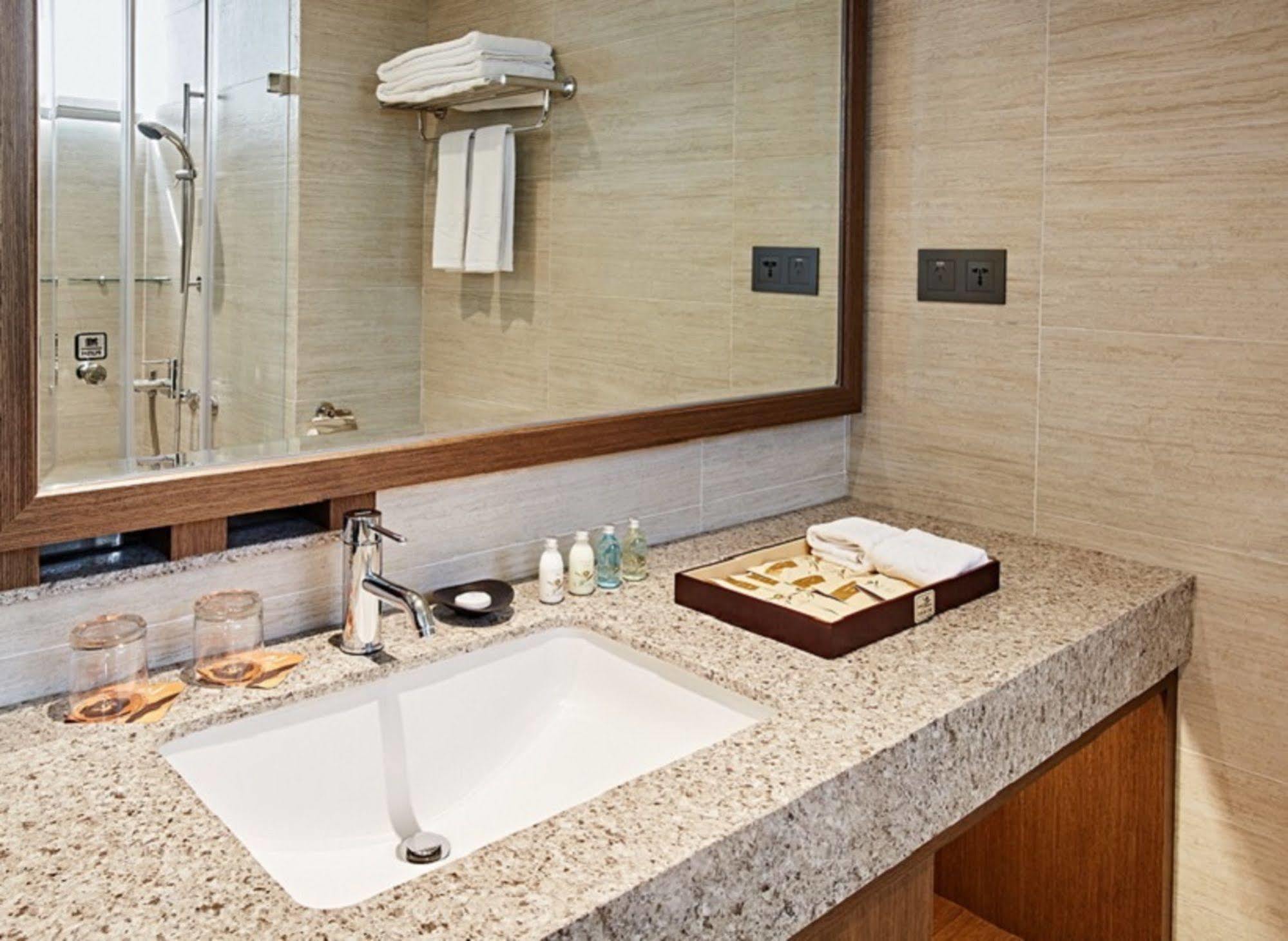 Hotel Sukimi Đài Nam Ngoại thất bức ảnh